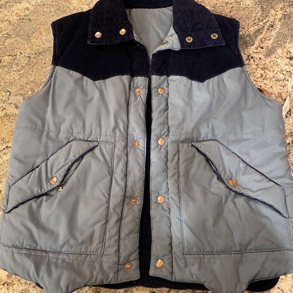 Vintage 1985 Puffer Vest - very hip